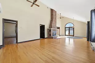1210 Lakeview Dr, China, ME 04358 - Photo 15