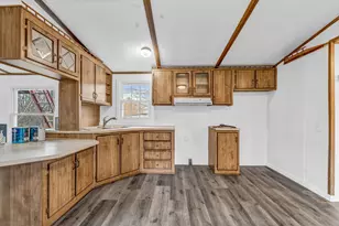 51 Pooler Ave, Skowhegan, ME 04976 - Photo 17