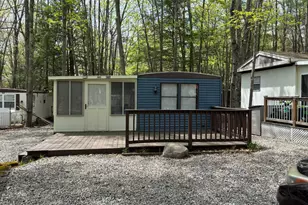 7 Oregon Ave, Old Orchard Beach, ME 04064 - Photo 1