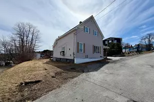 92 N 4th Ave, Madawaska, ME 04756 - Photo 7