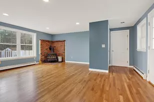 350 Hillside St, Yarmouth, ME 04096 - Photo 3