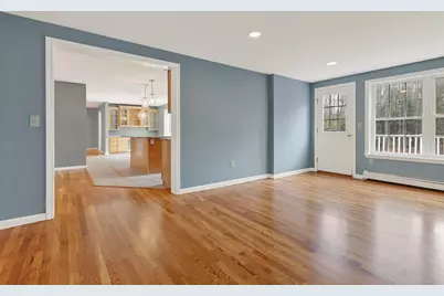 350 Hillside Street, Yarmouth, ME 04096 - Photo 5
