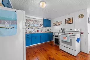 11 Oakland Ave, Portland, ME 04108 - Photo 19