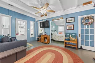 11 Oakland Ave, Portland, ME 04108 - Photo 11
