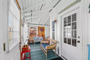 11 Oakland Ave, Portland, ME 04108 - Photo 5