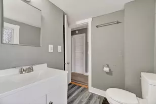 249 Palm St, Bangor, ME 04401 - Photo 13