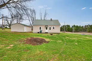 628 Unity Rd, Benton, ME 04901 - Photo 11