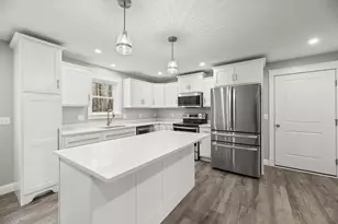 23 Arnold Rd, Vassalboro, ME 04989 - Photo 5