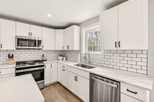 50 Huntington Way, Kittery, ME 03904 - Photo 3