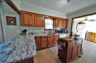 6 Pleasant Ct, Houlton, ME 04730 - Photo 7