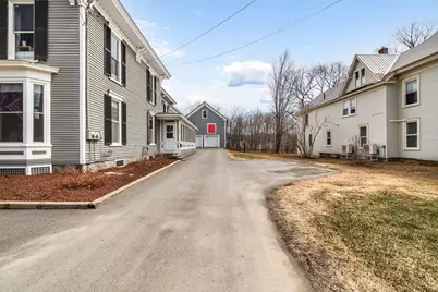 37 Spring Street, Dover Foxcroft, ME 04426 - Photo 3