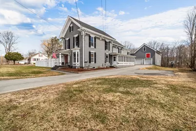 37 Spring Street, Dover Foxcroft, ME 04426 - Photo 5