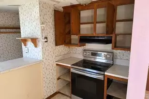 260 Central St, Westbrook, ME 04092 - Photo 5