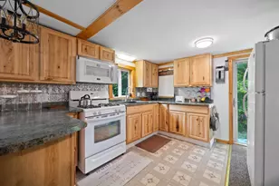 10 Carpenter Pl, Greenville, ME 04441 - Photo 11