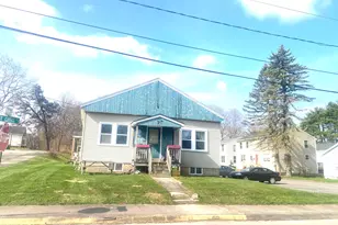 79 W Cutts St, Biddeford, ME 04005 - Photo 3
