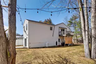 37 Callaway Dr, Westbrook, ME 04092 - Photo 3