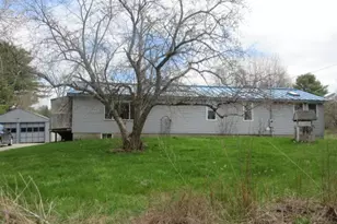 92 Bassett Rd, Winslow, ME 04901 - Photo 3
