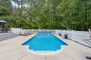 8 Constitution Rd, Kennebunk, ME 04043 - Photo 13