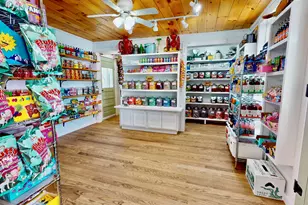 62 W Main St, Vinalhaven, ME 04863 - Photo 11