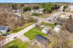8 Lamb St, Windham, ME 04062 - Photo 5