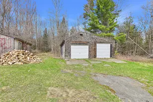 1818 Bangor Rd, Clinton, ME 04927 - Photo 17