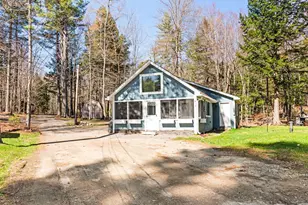 510 Sunflower Ln E, Sidney, ME 04330 - Photo 3