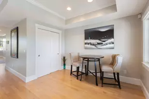 19 Bridge St, Kittery, ME 03904 - Photo 15