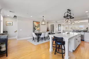 19 Bridge St, Kittery, ME 03904 - Photo 9