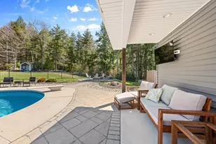 11 Cross Ridge Dr, Windham, ME 04062 - Photo 11