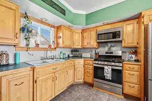 28 Easy St, Canaan, ME 04924 - Photo 9