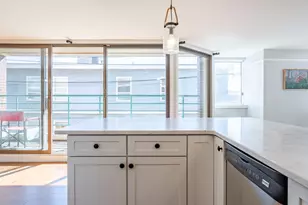40 Portland Pier, Portland, ME 04101 - Photo 15