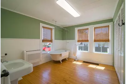 399 Buck Street, Bangor, ME 04401 - Photo 19