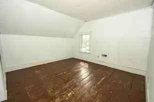 40 E Valentine St, Westbrook, ME 04092 - Photo 15