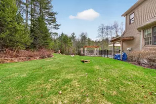 19 Woodfield Dr, Scarborough, ME 04074 - Photo 17