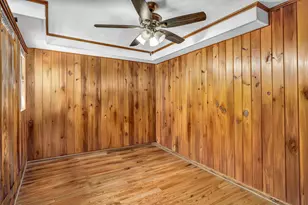 272 Enfield Rd, Lincoln, ME 04457 - Photo 23