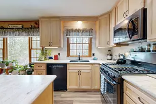 899 Allen Pond Rd, Greene, ME 04236 - Photo 13