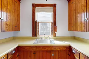 307 Penobscot St, Rumford, ME 04276 - Photo 17