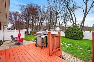 6 Colonial Dr, Saco, ME 04072 - Photo 15