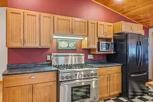 31 Lakeridge Ln, Smithfield, ME 04978 - Photo 7