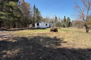 137 Bridge Rd, Cambridge, ME 04923 - Photo 3