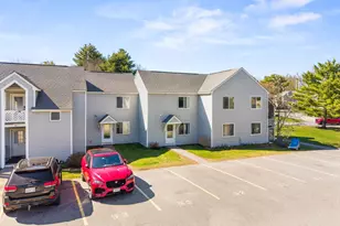 25 Lawrence St, Westbrook, ME 04092 - Photo 3