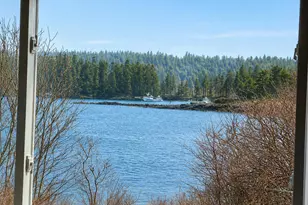 102 Sargent St, Winter Harbor, ME 04693 - Photo 9