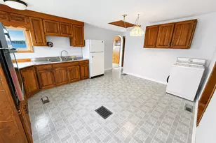 102 Sargent St, Winter Harbor, ME 04693 - Photo 5