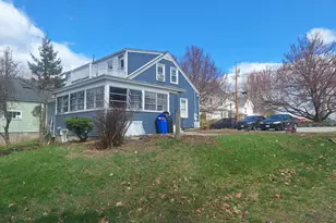 25 8th St, Auburn, ME 04210 - Photo 5
