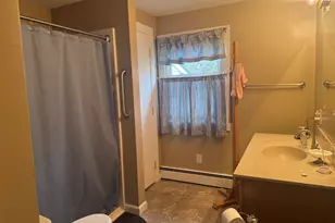 302 Grove St, Bangor, ME 04401 - Photo 15