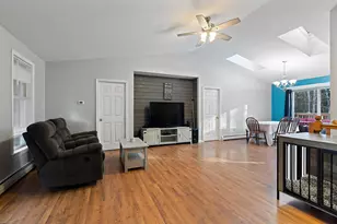 67 Sunflower Ln, Sidney, ME 04330 - Photo 9