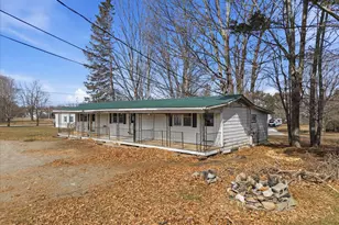 272 Main St, Corinth, ME 04427 - Photo 3