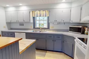 18 Sunset Dr, Orono, ME 04473 - Photo 9