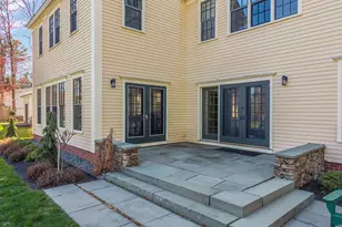 127 Foreside Rd, Falmouth, ME 04105 - Photo 9