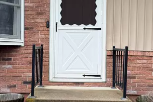 33 Garcelon St, Lewiston, ME 04240 - Photo 3